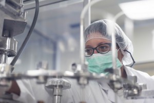 药品注册受理事情调解：：12月1日起，，凡由总局审评审批的注册申请均由总局受理