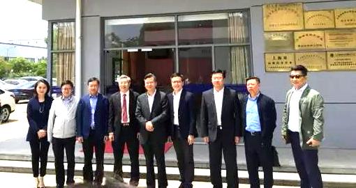 重庆市副市长李殿勋一行来访豪门国际官网