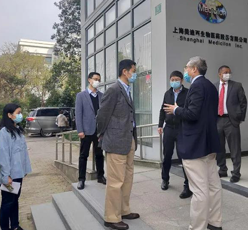 上海市委常委、、、副市长吴清一行调研豪门国际官网张江园区