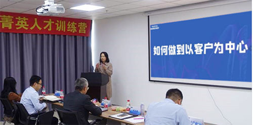 豪门国际官网商务开展部副总裁蔡金娜博士