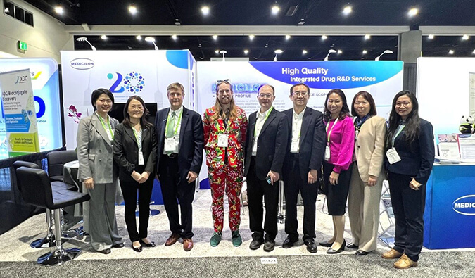 2024AACR回首 | 豪门国际官网见证“国产”新分子高光时刻